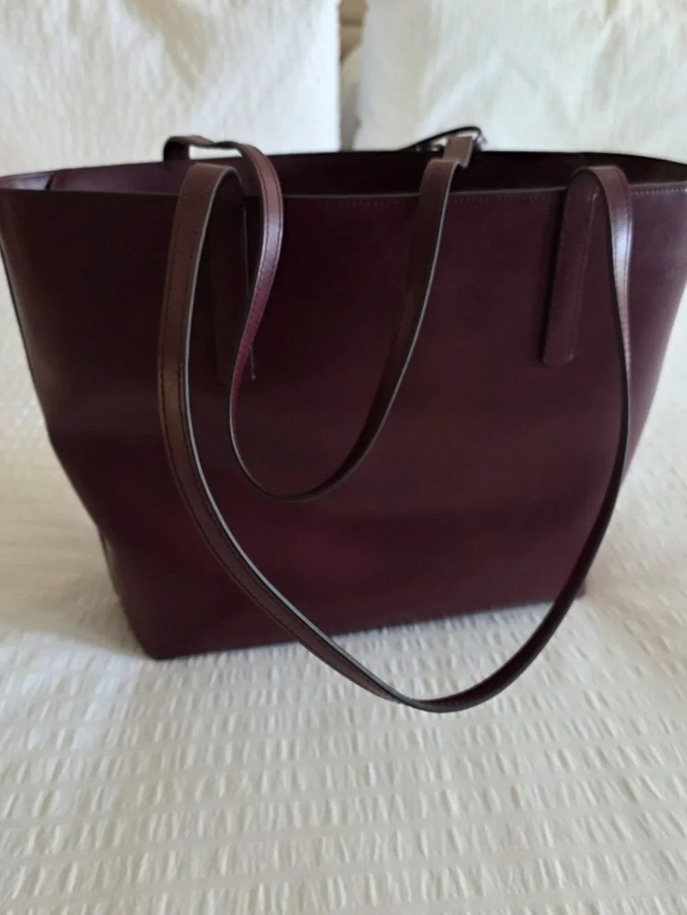 Kate Spade Emilia Large Tote in Cherrywood